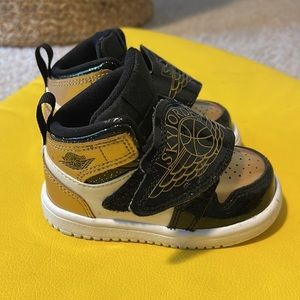 Toddler Sky Jordan Size 5C